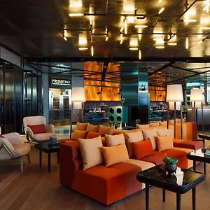 4* Hotel Renaissance Flushing At Tangram